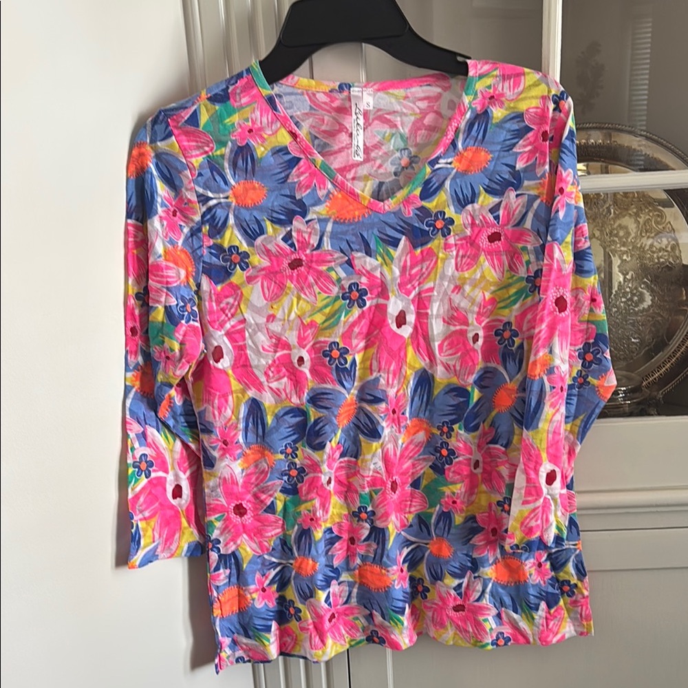 Lulu-B Pink and Yellow Graphic Blouse with Three-Quarter Sleeves